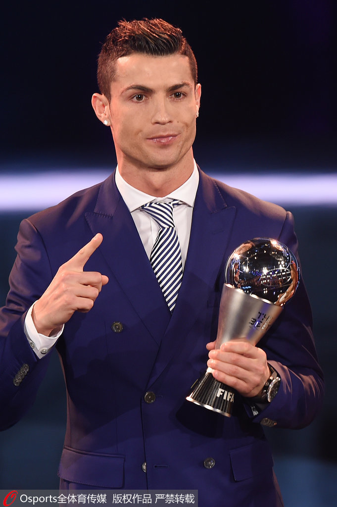 K联赛铁卫驰援中超！全北队长朴镇燮接近加盟浙江，后防补强再添强援