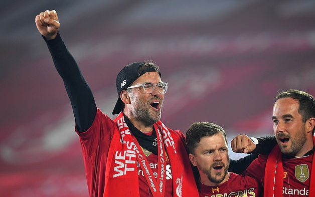 足球报：国安亚冠出局后，有球迷退了足协杯决赛的门票与酒店（足球报：国安亚冠遭淘汰 部分球迷退订足协杯决赛门票和酒店）