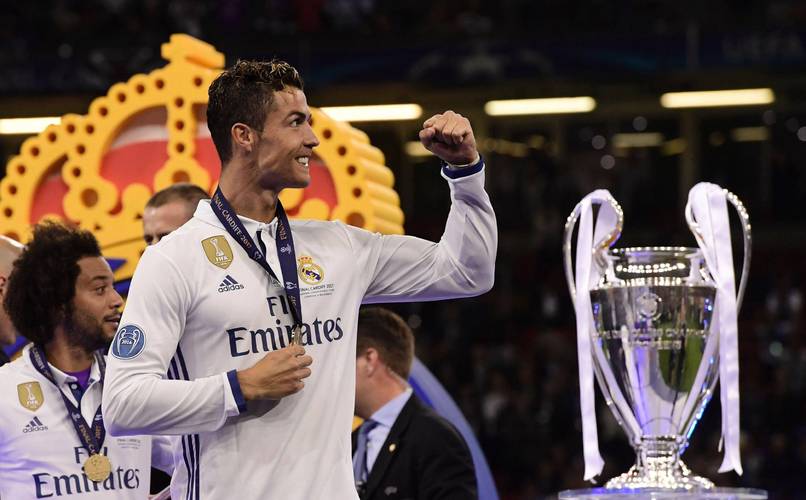 欧冠夺冠概率更新：阿森纳22.6%领跑，拜仁第二巴黎第三（欧冠最新夺冠概率：阿森纳22.6%居首，拜仁第二，巴黎第三）