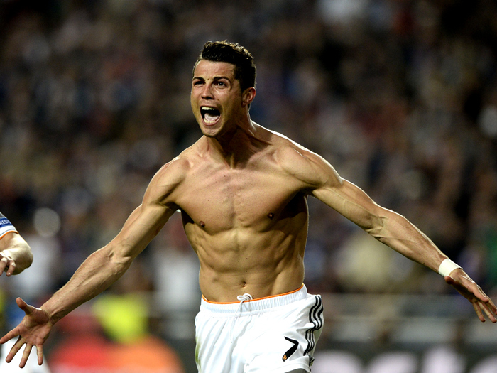 米体：邓弗里斯预计12月中旬回归；姆希塔良、达米安接近复出（米体：邓弗里斯料12月中旬归队；姆希塔良、达米安复出在即）