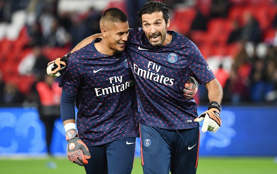 每体：什琴斯尼8场丢了15球，和霍安-加西亚差距巨大（每体：什琴斯尼8战丢15球，与霍安-加西亚差距悬殊）