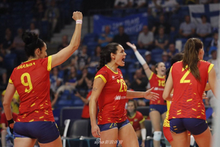 篮球篮网明星球员强调团结：我们是一支队伍（篮网核心强调团结：我们是一体）