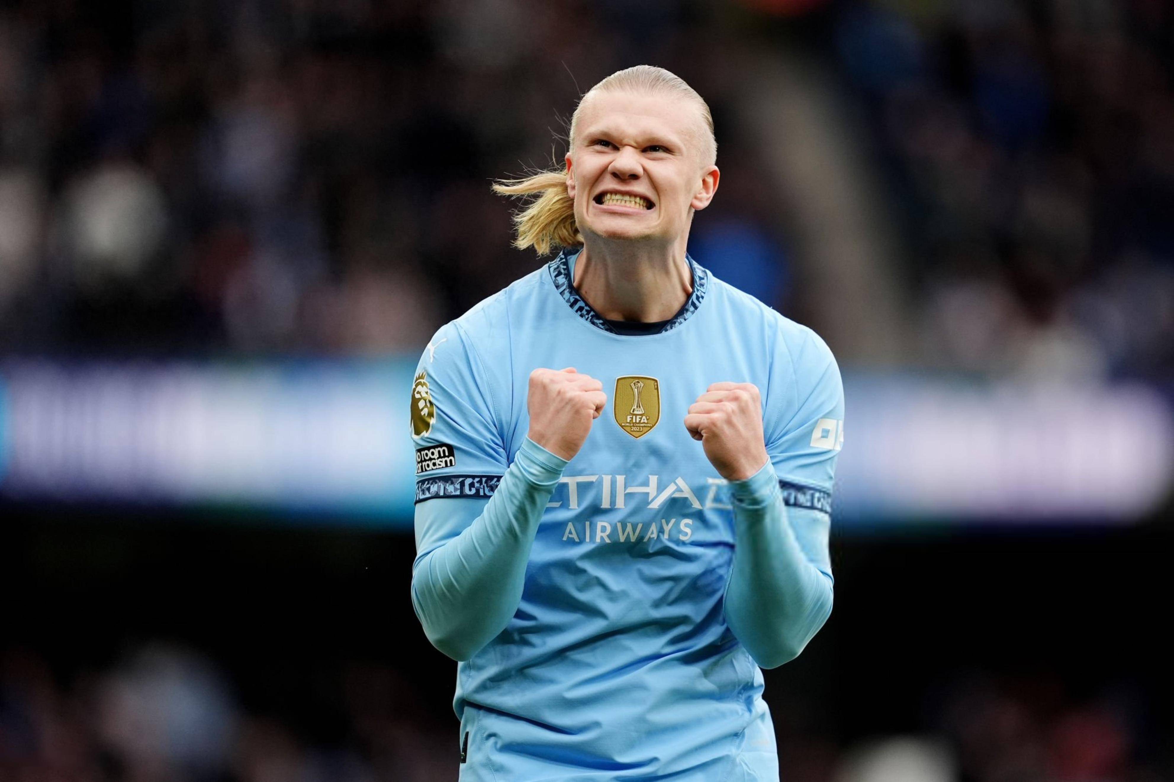 泽林斯基：如果这都能判点球，那所有的接触都是点球（泽林斯基：要是这种也判点，每次接触不都成点球了）