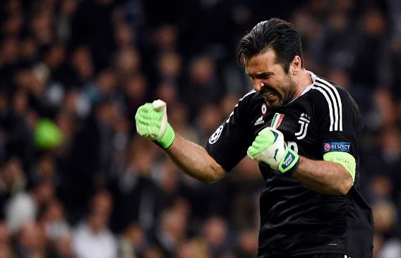 中超16队平均投入不足2亿，中足联节流难救联赛，专家呼吁多渠道开源（中超16队平均投入未达2亿，中足联仅靠节流难救市，专家建议拓展多元收入渠道）