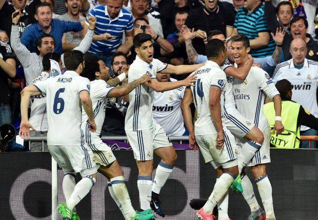 德甲战报：施拉格破门，泰里耶、希克建功反超，药厂2-1莱比锡（德甲快讯：施拉格先拔头筹，泰里耶与希克联手逆转，勒沃库森2-1莱比锡）