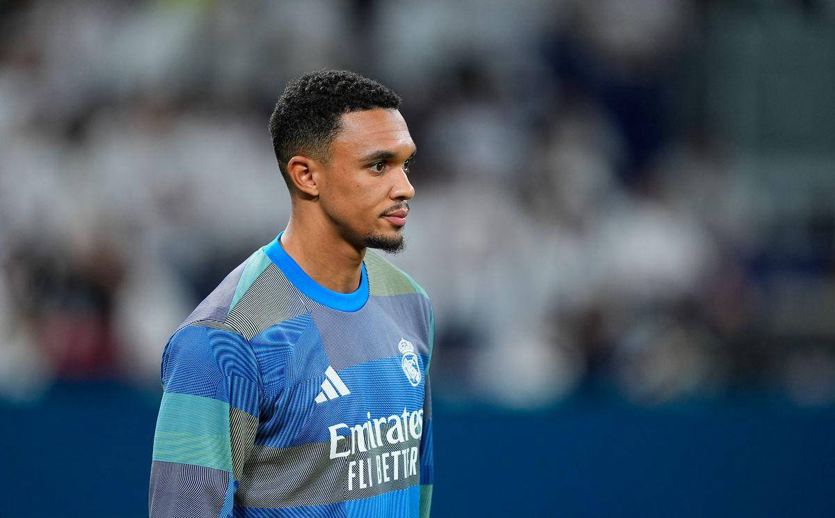 官方：牛津联主帅加里-罗维特下课；球队目前深陷英冠降级区（官宣：牛津联解雇主帅加里-罗维特，球队仍深陷英冠降级区）